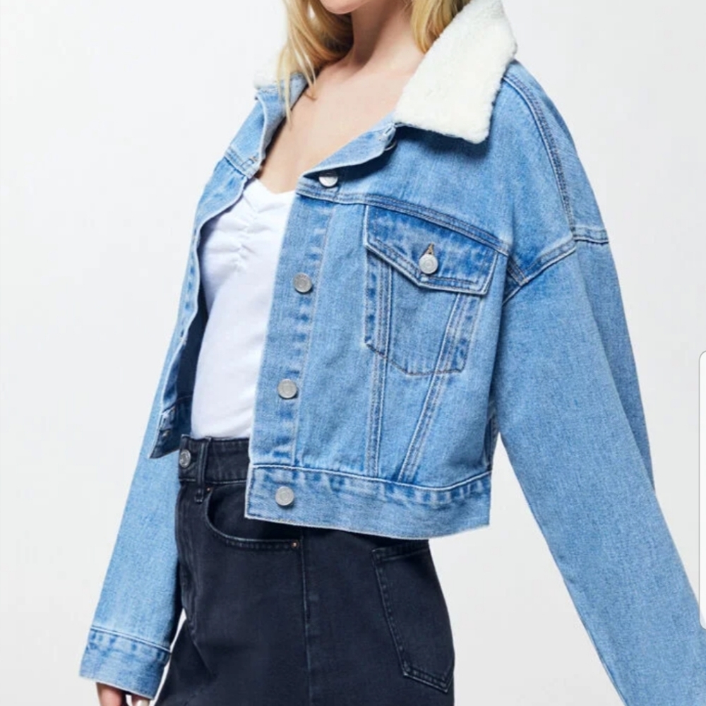 🆕️ PacSun Sherpa Cropped Trucker Jacket